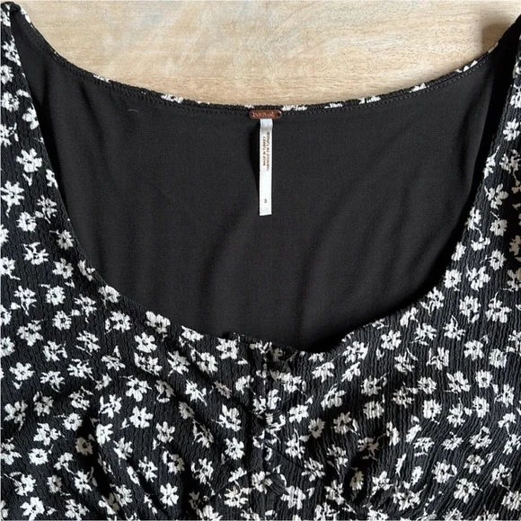 NWOT Free People Daisy Chain Blouse - Picture 3 of 7